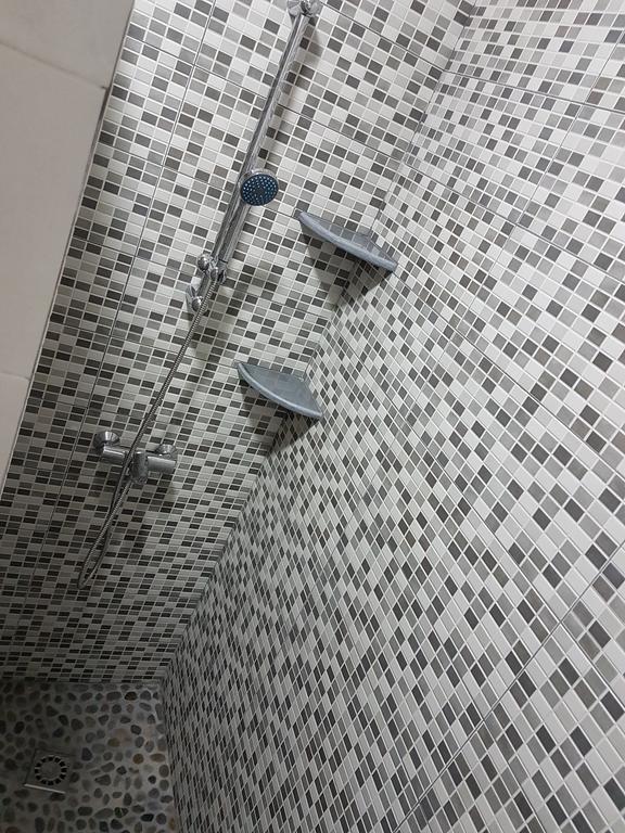 ארקוס דה לה פרונטרה Hostal Malaga מראה חיצוני תמונה