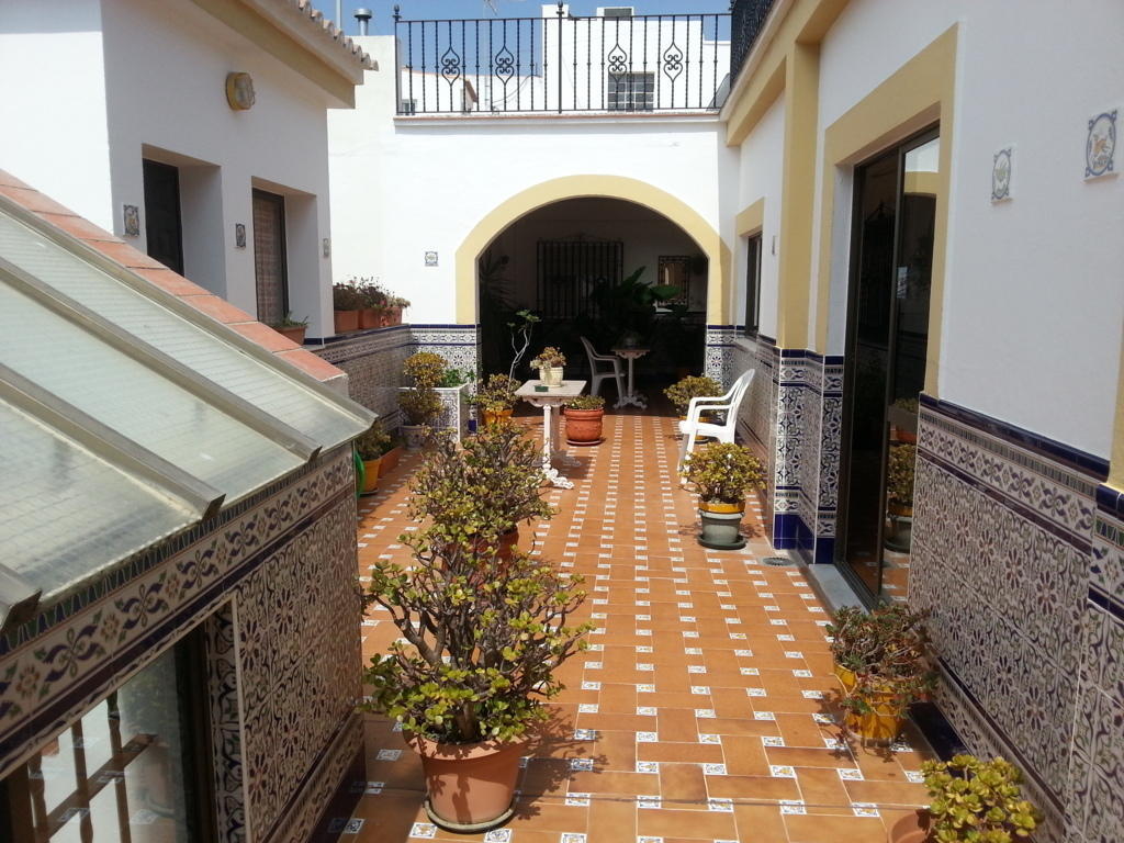 ארקוס דה לה פרונטרה Hostal Malaga מראה חיצוני תמונה