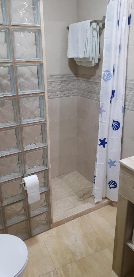 ארקוס דה לה פרונטרה Hostal Malaga מראה חיצוני תמונה